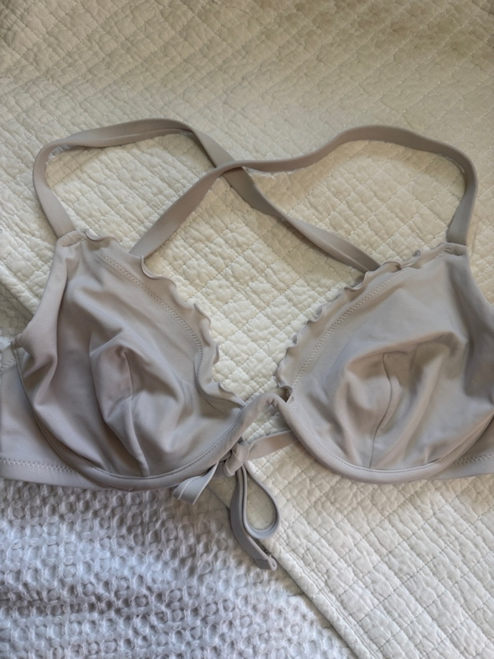 Shade & Shore Ruffle Trim Underwire Bikini Top in White